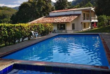 Villa-Quinta en  San Jerónimo, Antioquia, Colombia