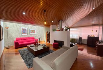 Apartamento en  Santa Barbara Norte, Bogotá