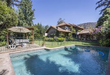 Casa en  Lo Barnechea, Provincia De Santiago