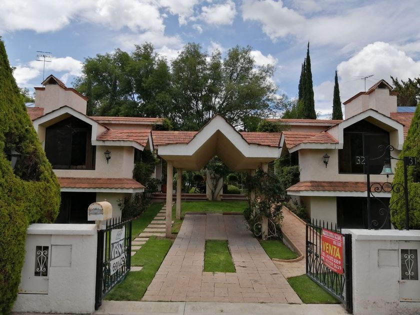 venta Casa en condominio en Club de Golf Tequisquiapan, Tequisquiapan  (pcjaPKx_SALE)