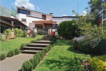 Casa en  Vista Bella, Morelia, Morelia, Michoacán