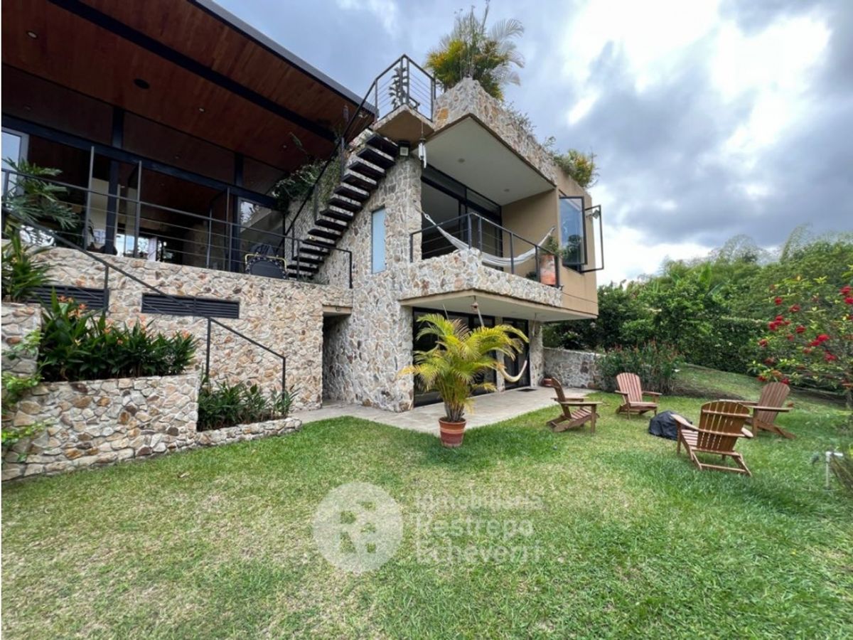 Casa en arriendo El Rosario (Manizales) en El Rosario