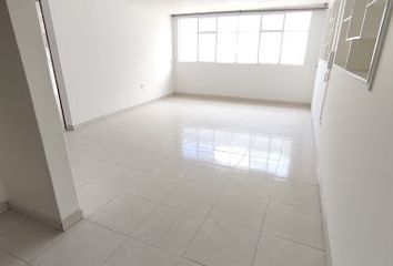 Apartamento en  Eduardo Santos, Bogotá