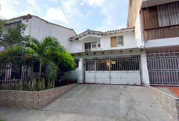 Casa en  Carrera 62a 1 39, Santiago De Cali, Cali, Valle Del Cauca, Col