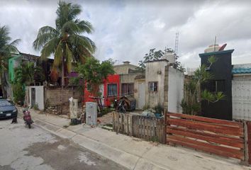 Casa en  Retorno Playa Ángel 56, Fraccionamiento Misión Villamar I, Solidaridad, Quintana Roo, 77725, Mex