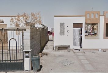 Casa en fraccionamiento en  Jardín De Naranjos, Fraccionamiento Jardín De Las Moras, Juárez, Chihuahua, 32563, Mex