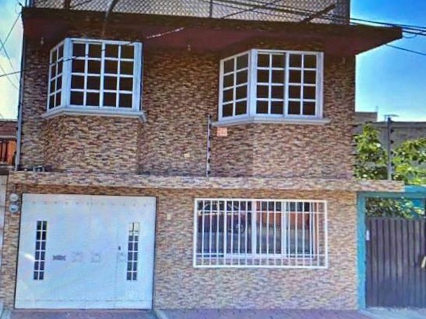 venta Casa en Ciudad Azteca, Ecatepec de Morelos (EB-HL1129s)