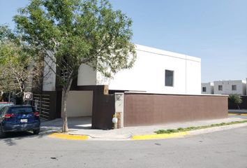 17 casas en venta en Pedregal de San Agustín, General Escobedo 