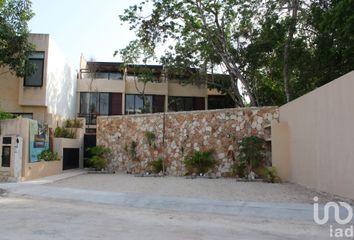 Casa en  Calle 10, Tulum, Quintana Roo, 77766, Mex