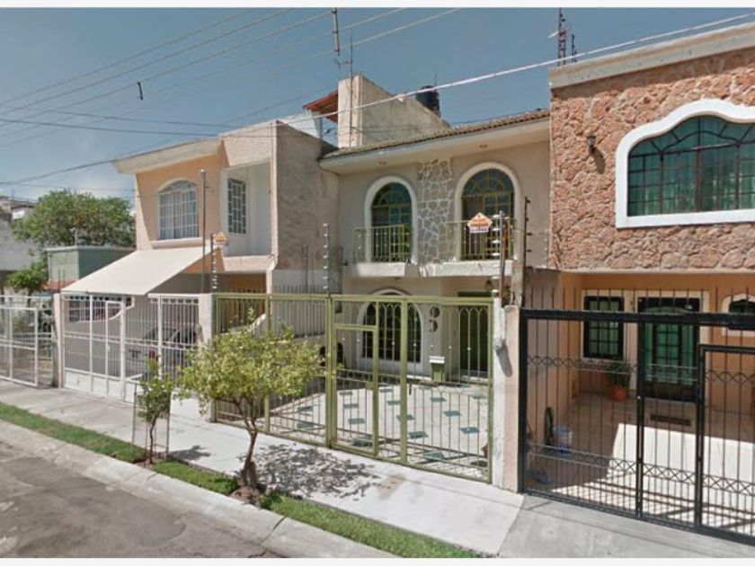 venta Casa en Artesanos, Guadalajara, Guadalajara, Jalisco (MX21-KY3399)-  