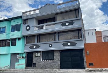 Casa en  Sur De Quito, Quito