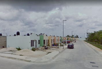 Casa en fraccionamiento en  Avenida General Rafael E. Melgar, Cozumel Centro, Cozumel, Quintana Roo, 77600, Mex