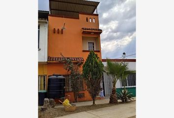 Casa en  Santa María Atzompa, Oaxaca
