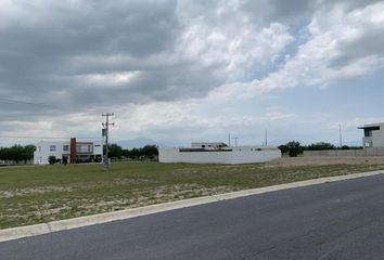 Lote de Terreno en  Las Aves Residencial And Golf Resort, Pesquería