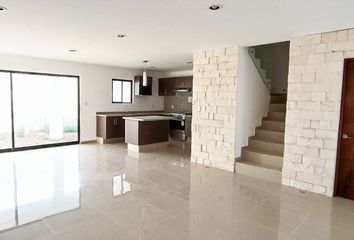 Casa en  Anillo Vial Iii, Ciudad Maderas, El Marqués, Querétaro, 76246, Mex