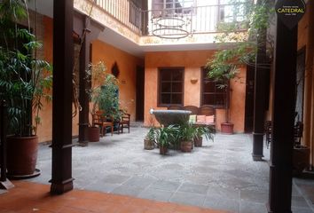 Casa en  Gil Ramírez Dávalos, Cuenca