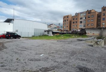 Terreno Comercial en  Av. Juan Molineros 328, Quito 170133, Ecuador