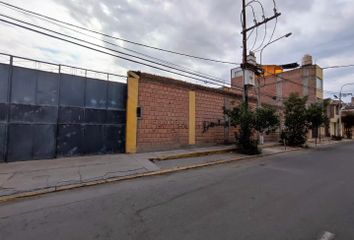 Terreno en  Av. Dolores 4, Arequipa 04002, Perú