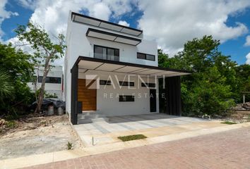 Casa en  Río Residencial, Quintana Roo, México