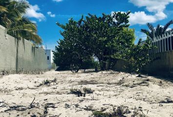 Lote de Terreno en  Pueblo Chuburna Puerto, Progreso, Yucatán