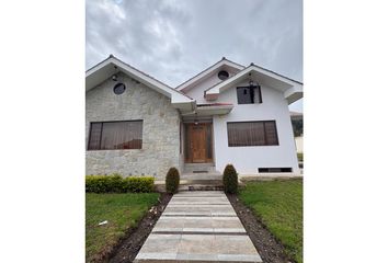 Casa en venta en Nulti