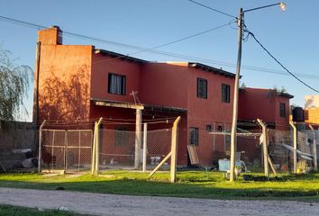 Casa en  Melchor Romero, Partido De La Plata