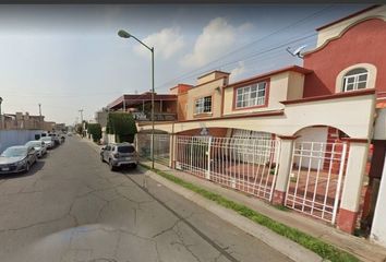 Casa en  Escuela Tonatiuh, Avenida Insurgentes, San Cristobal, Ejidal Emiliano Zapata, Ecatepec De Morelos, México, 55024, Mex