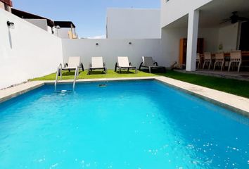 Villa en  Avenida Brisas Alisias, Brisa Vallarta, Bahía De Banderas, Nayarit, 63734, Mex