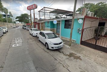 Casa en  Calle Loma Del Río 101-121, Fraccionamiento Lomas De Rosales, Tampico, Tamaulipas, 89100, Mex