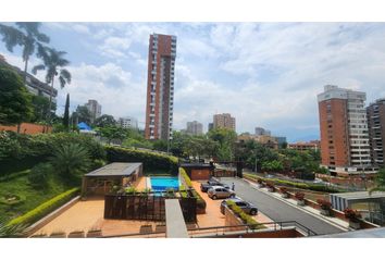 Apartamento en Carrera 43a, Patio Bonito, Comuna 14 - El Poblado, Perímetro Urbano Medellín, Medellín, Valle De Aburrá, Antioquia, Rap Del Agua Y La Montaña, 050003, Colombia