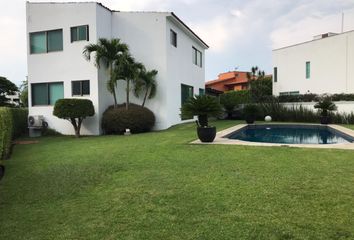 Casa en fraccionamiento en  Privada Los Ciruelos, Los Pinos Jiutepec, Jiutepec, Morelos, 62563, Mex