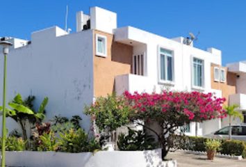 Casa en fraccionamiento en  Bahía De Banderas, Nayarit, Mex