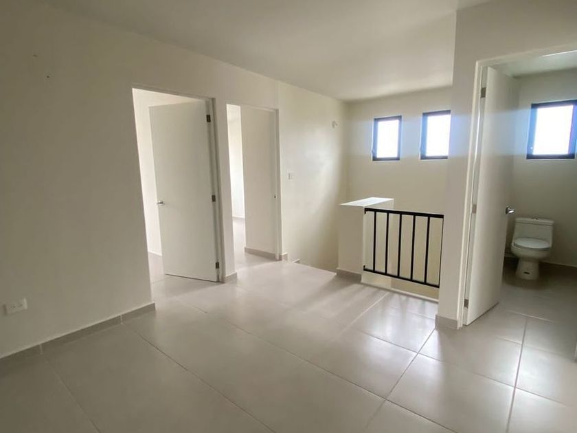 renta Casa en Valle de Lincoln, García, Nuevo León (EBLS9481r) icasas.mx