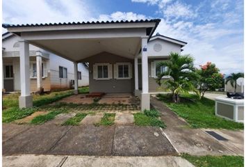 !!!! Se Vende Casa en Playa Dorada, Arraijan $120 K ¡¡¡¡