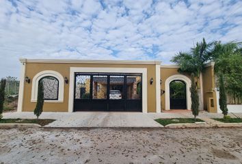 Casa en  Pueblo Cholul, Mérida, Yucatán