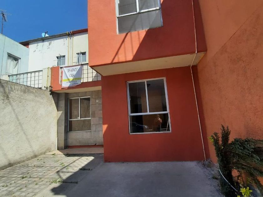 venta Casa en Lerma de Villada Centro, Lerma (EB-HD2320s)