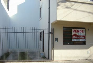 Casa en  Villa Primera, Mar Del Plata