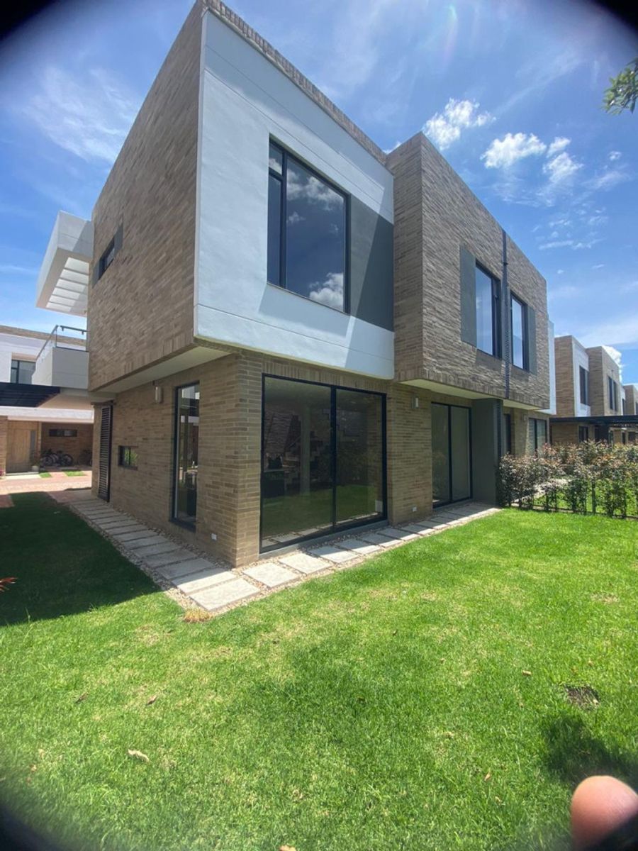 Casa en arriendo Aleros de la Sabana (Chía) en Aleros De La Sabana