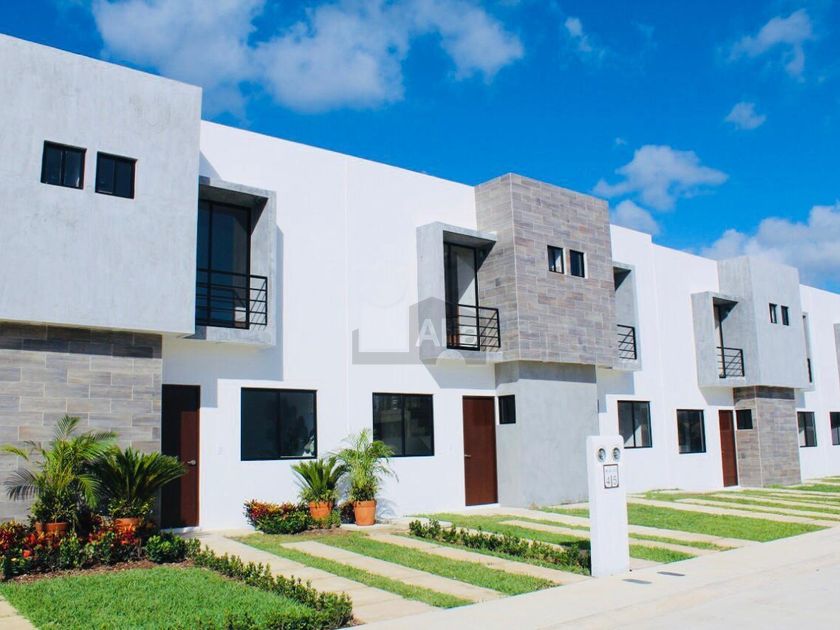 renta Casa en Jardines del Sur, Cancún (1935-65R)