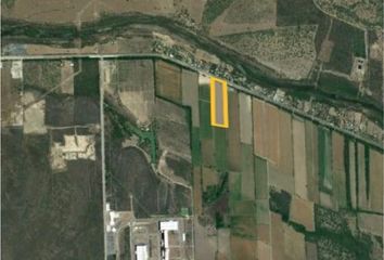 Lote de Terreno en  Colinas Del Aeropuerto, Pesquería