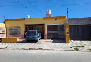 Casa en  Villa Azalais, Córdoba Capital