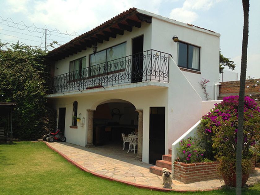 renta Casa en Club de Golf Hacienda, Atizapán de Zaragoza (EB-BX2214r)-  