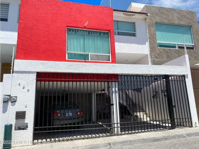 venta Casa en Milenio III Fase B Sección 10, Municipio de Querétaro  (5436730)