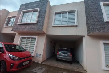 Casa en  Azuay, Cuenca, Ecuador