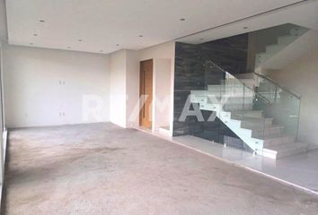 Casa en condominio en  Lomas De Tecamachalco, Naucalpan De Juárez