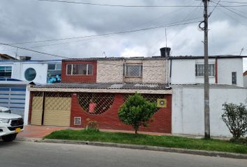 Casa en  Cl. 7b #70-13, Kennedy, Bogotá, Colombia
