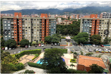 Apartamento en  Loma De Los Bernal, Medellín