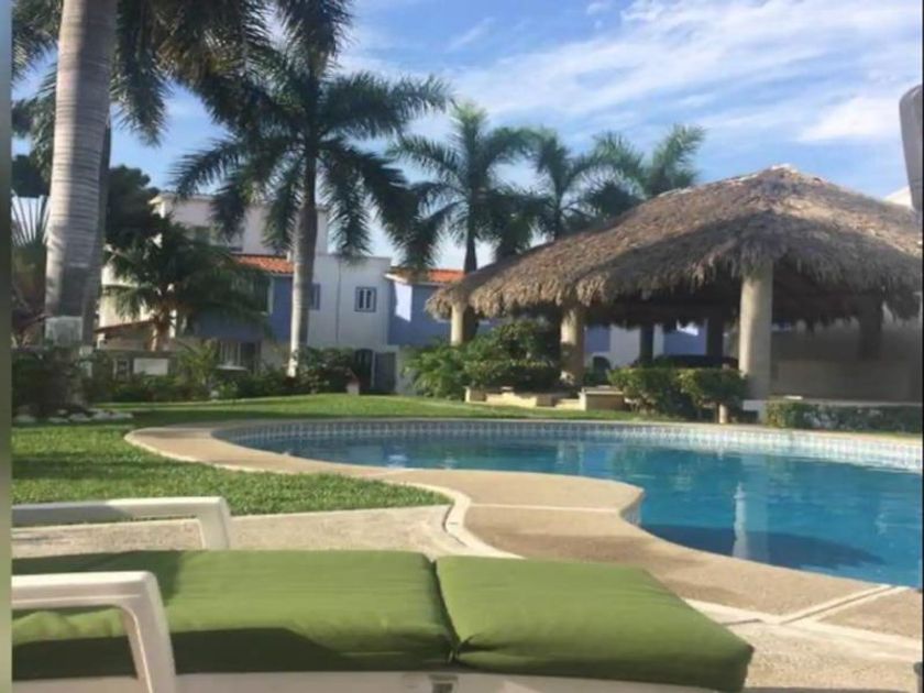 venta Casa en Ixtapa, Zihuatanejo, Zihuatanejo de Azueta (MX22NQ8142
