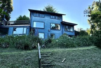 Casa en  Puerto Varas, Llanquihue