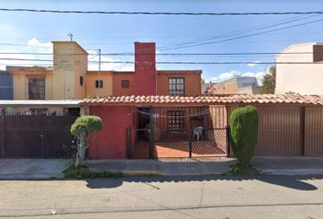 Casa en  Dr. Jorge Jiménez Cantú, Metepec